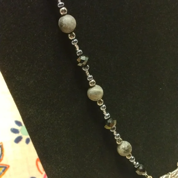 💖(2 for $20)Beaded handmade necklace with owl pendant - Picture 3 of 4